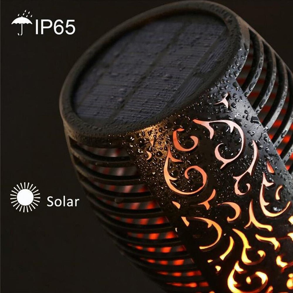 LED Solar Flame Lights Outdoor IP65 Waterproof Led Solar Garden Light Flickering Flame Torches Lamp for Courtyard Garden Balcony